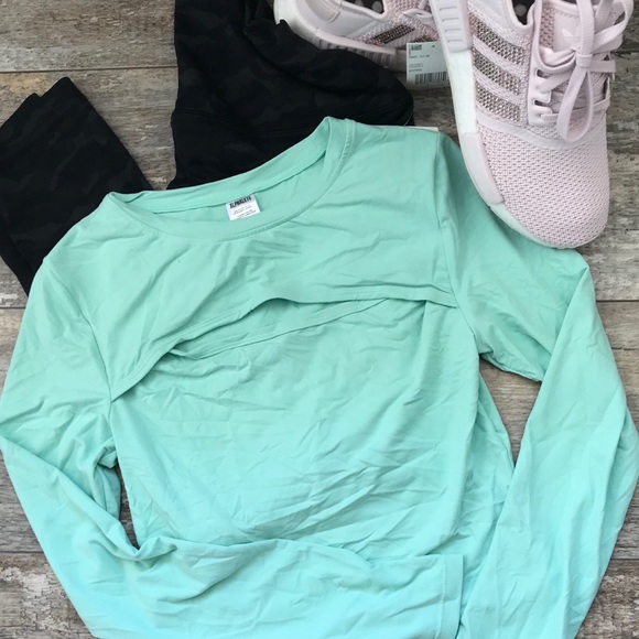 SWAROVSKI ADIDAS NMD! - Picture 2 of 8